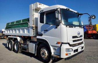 [ ID 1635478089 ] H27 UD Trucks Dump truck Mileage 280,000 km ShinMaywa body 380 horsepower Vehicle inspection until January R4