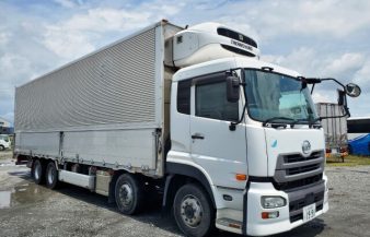 [ ID 1686730782 ] H28 UD Trucks Frozen Wing 230,000 km