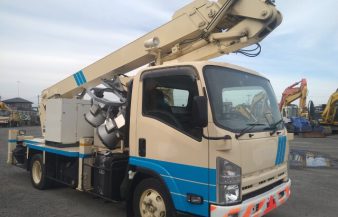 [ ID 1696381217 ] 2008 Isuzu lighting vehicle, 10,000km