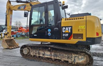 [ ID 1710134456 ] Reiwa 2nd year CAT 312FGC hydraulic excavator 0.45 in. Operating time 1,970h Crane specification